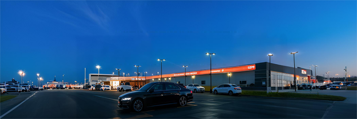 parking_lot_light_b8e865c9-5676-4d34-bc3e-8922800b19a3